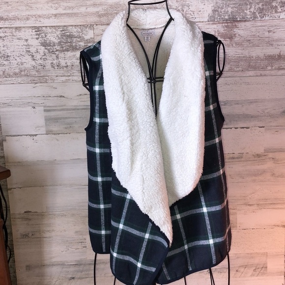 Mud Pie Jackets & Blazers - MudPie flannel green and blue print fleece Vest size One Size flannel print vest